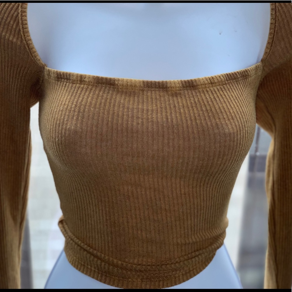 Fitted off the shoulder crop top